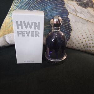 HWN Fever Eau de Parfum - Elegant Purple